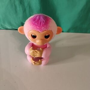 WooWee Finglings Baby Monkey Zoe Toy